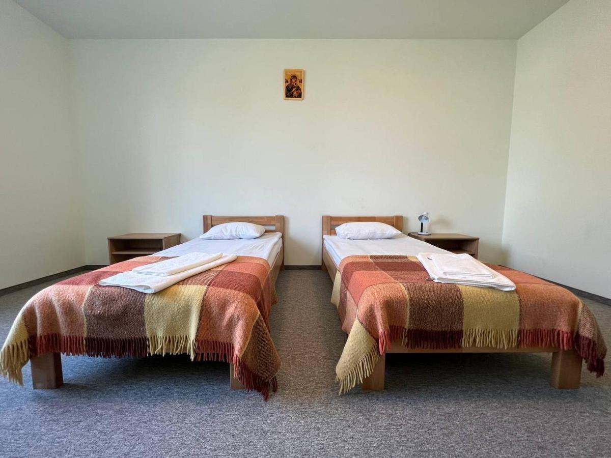 إلفيف Ucu Inn - Кімнати Для Гостей المظهر الخارجي الصورة
