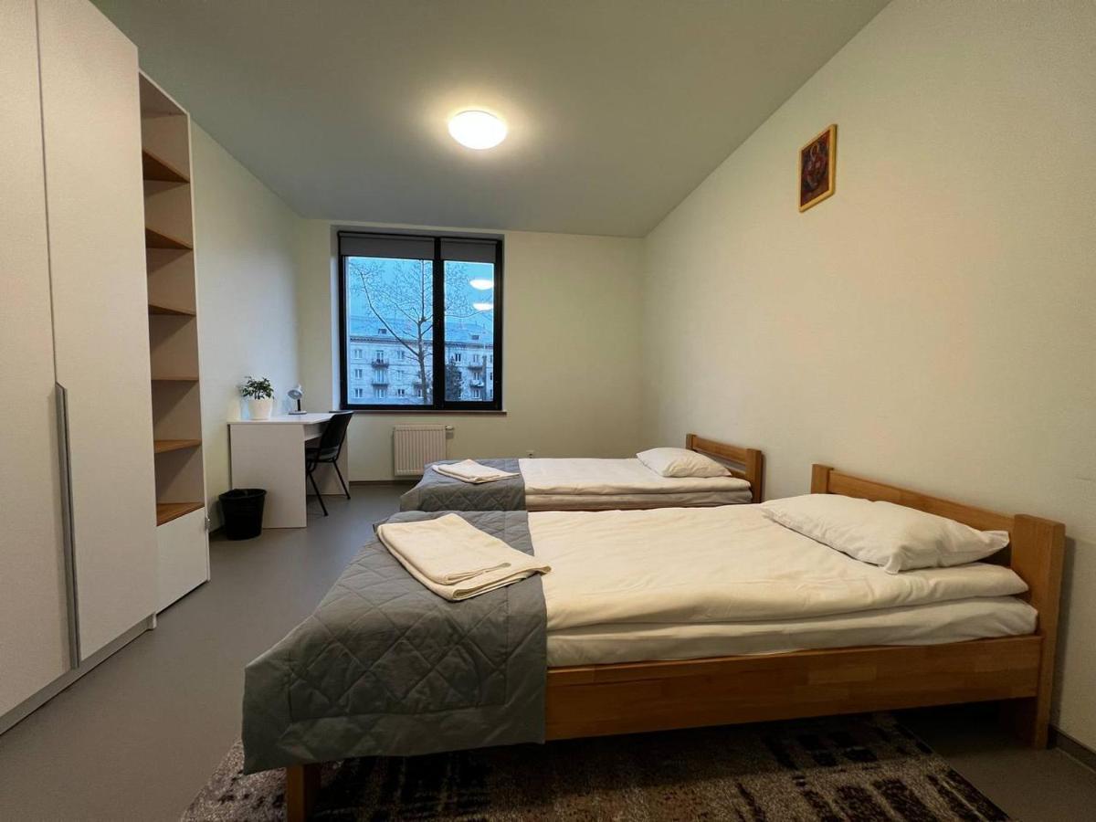 إلفيف Ucu Inn - Кімнати Для Гостей المظهر الخارجي الصورة